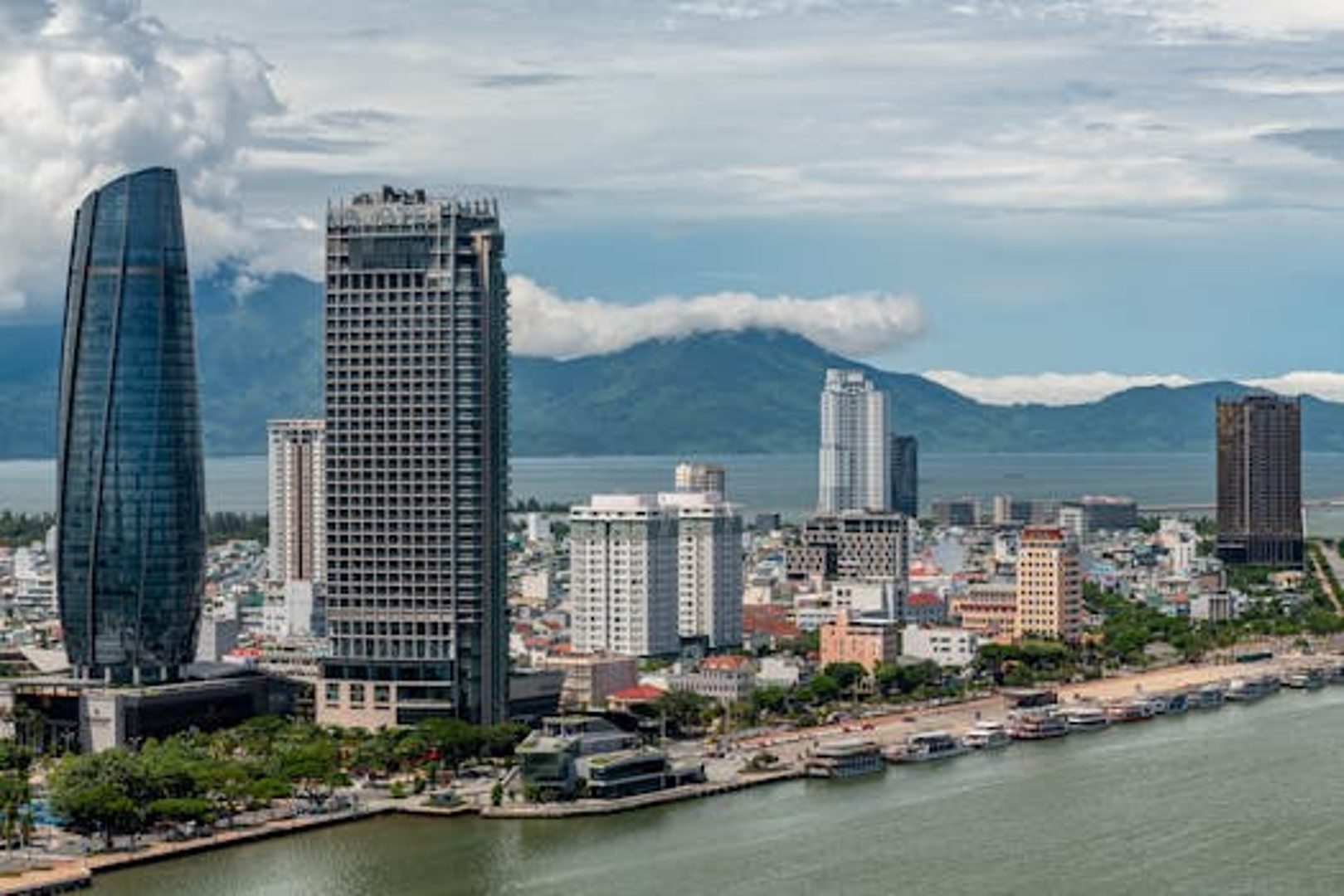Symbol image of Da Nang